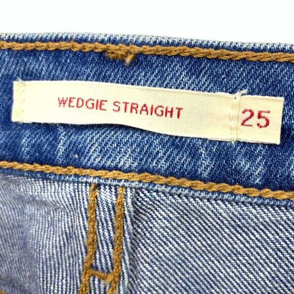 Levi's Jeans Womens 25 Wedgie Straight Fit Blue Button Fly Raw Hem Hi-Rise - Picture 3 of 4